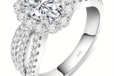 Moissanite Women's Engagement Ring, D Color VVS1 Lab Created The Moissanite Ring S925 Sterling Silver with Moissanite Wedding Ring for Her, Best Gift On Mother's Day