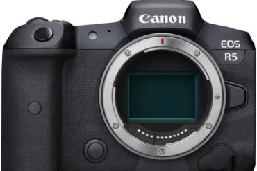 Canon EOS R5 Full Frame Mirrorless Camera Body with 45MP IBIS & 8K Video 4147C002