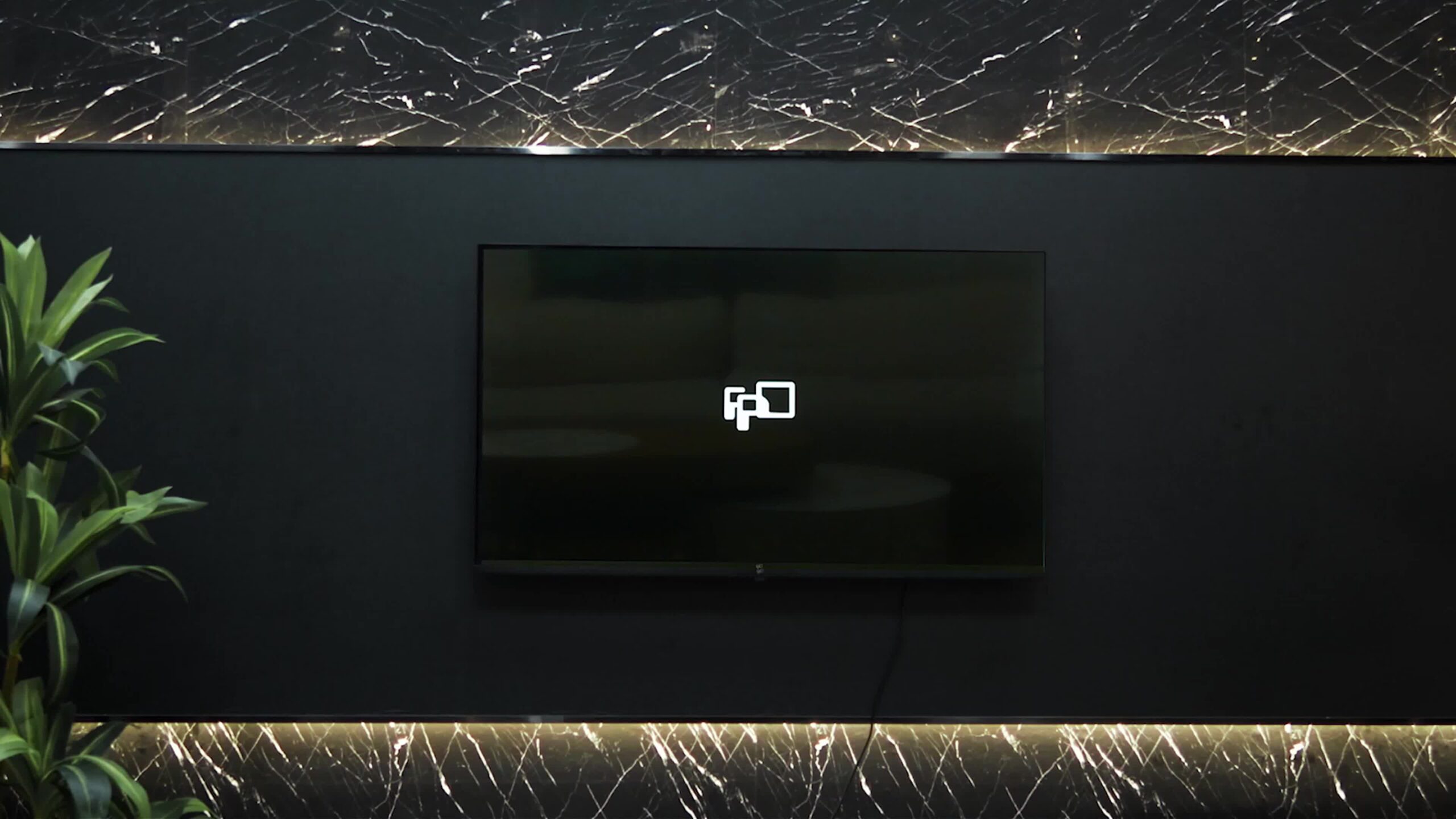 55-Inch Google TV Smart TV with 4K UHD, HDR, Vision & Atmos, MEMC, Built-In Google Play Store, Voice Remote Compatible for /YouTube/Torrent Sites Blocking - LED TVs Suitable for Google TV OS - Image 10