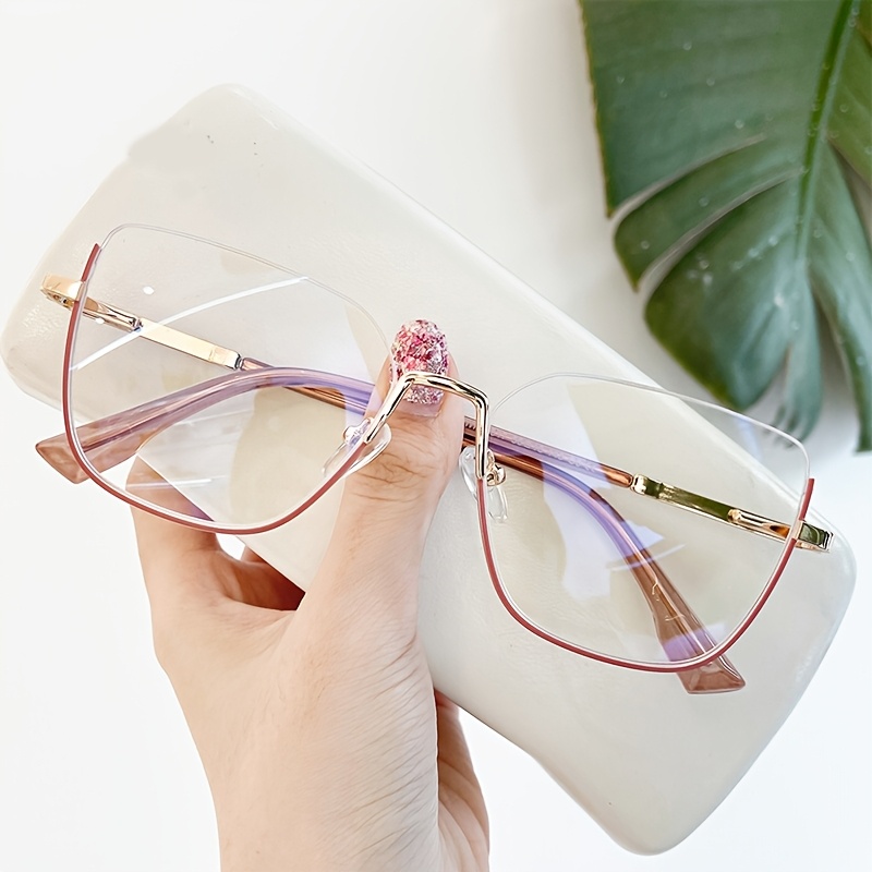 Retro Women's fashion cat-eye glasses, metal half-frame design, suitable for home and work commuting, Stylish Glasses, Retro Eyewear, Classic Style, Metal Frame, Lightweight Frames, Sleek Hinges, Trendy Eyewear, Cat-Eye Frames, Stylish Professionals, Office Women