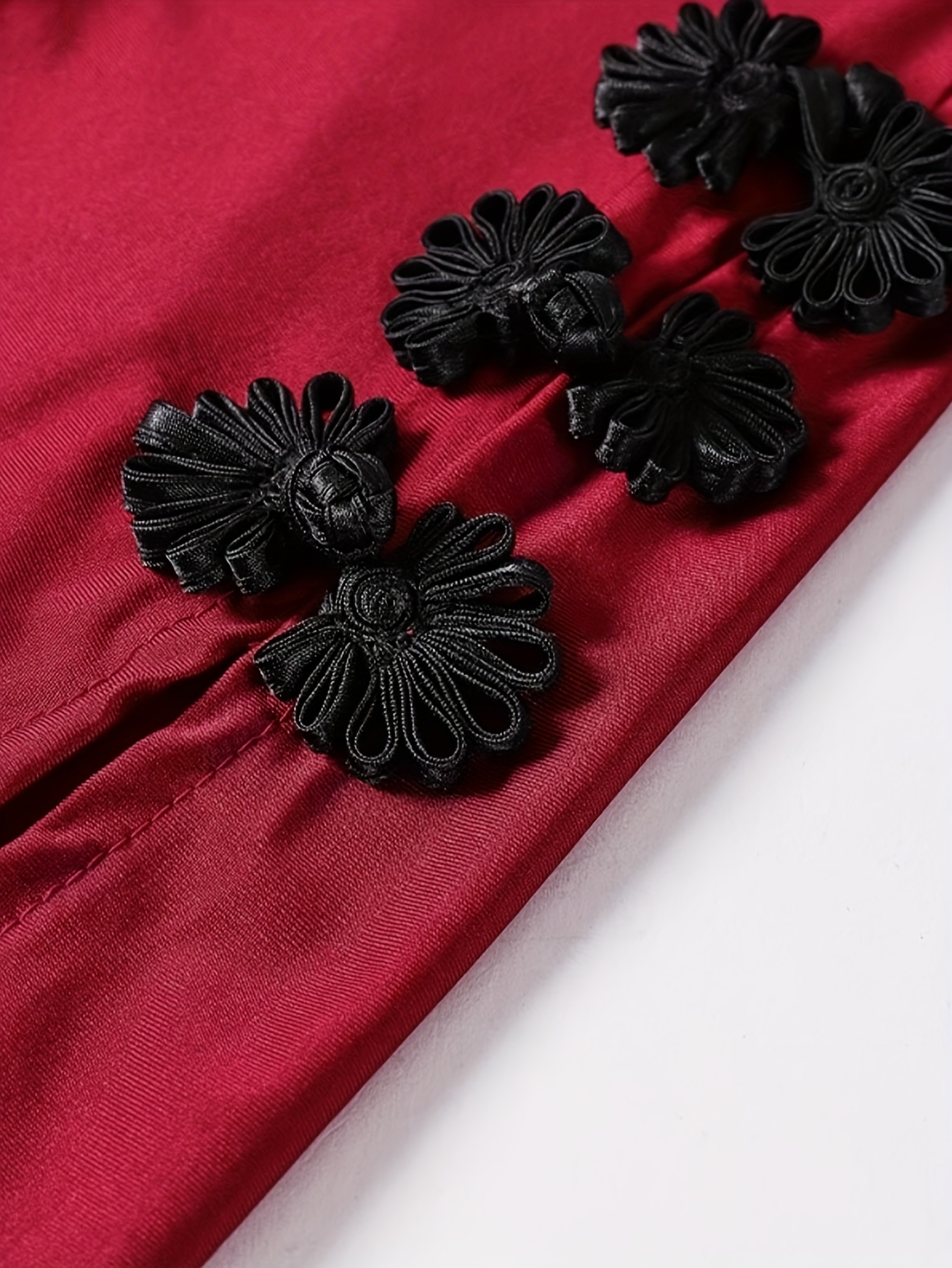 Elegant Deep V-Neck Hollow-Out Sexy Lingerie Nightgown | Jacquard Pattern with Contrast Lace Details, Suitable for Adults - Image 9