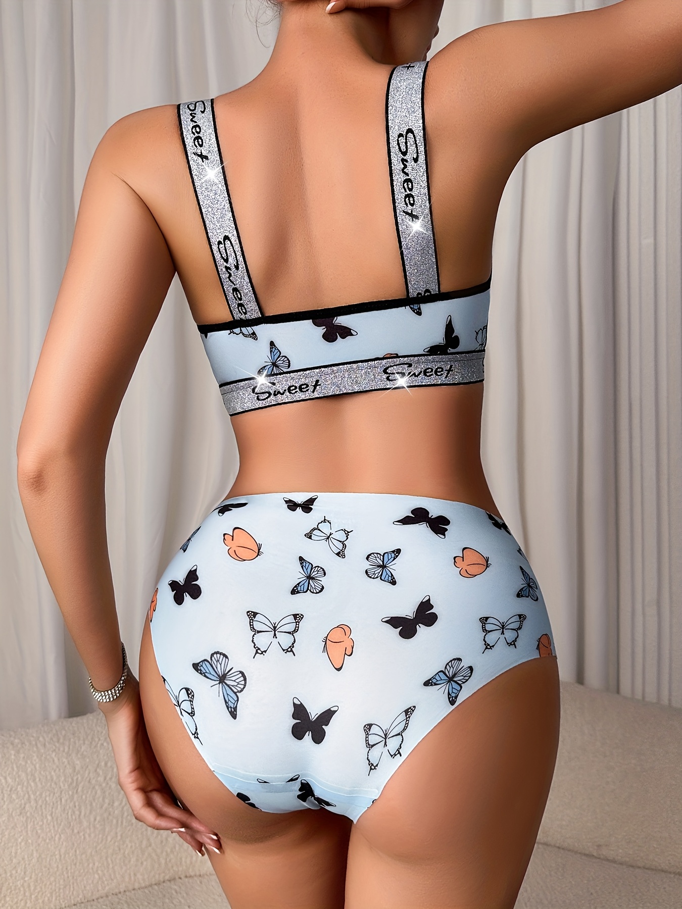 A Set of Butterfly Print Front-Button Women'S Lingerie, Featuring Wide Straps, a Wireless Bra, And Seamless Panties, Soft And Comfortable, Perfect for Everyday Wear in Autumn And Winter. - Image 8