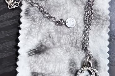 10pcs Golden and Silvery Jewelry Polishing Cloths | Suitable for Rings, Necklaces, Bracelets, Bead Cleaning, Anti-Oxidation, Hand Wash or Professional Dry Clean