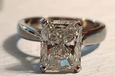 1pc S925 Silver Set 3.3-carat Moissanite Ring For Women'S Engagement, Fashionable And Elegant Ring, Suitable For Daily Parties, Birthday Parties And Other Life Scenarios. It Is A Gift For Friends, Family, Couples And Anniversaries