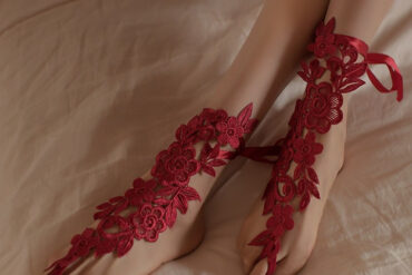 Simple and elegant ladies' sexy thin strap romantic lace drawstring cutout socks, foot accessories such as ankle bands