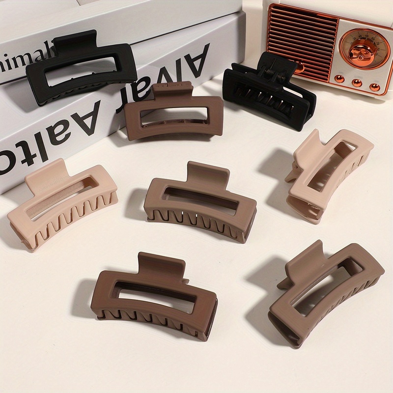 A Set of Four Minimalist Frosted Non-Slip Vintage Hollow Design Hair Claws Suitable for Women And with Both Thin And Thick Hair - Image 4