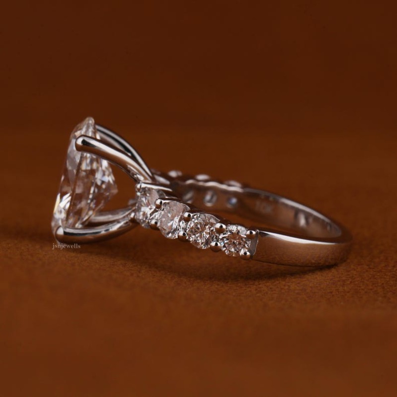 4.50 CT Oval-Cut Lab Grown Engagement Ring | Elegant 18K Golden Plated with 925 Silver, Certified , Ideal for Wedding and Anniversary Gifts, Brand LYEE CYEE - Image 5