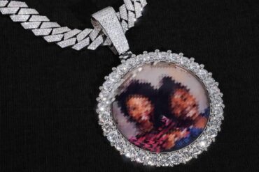 Hiphop Jewelry Pendant Men Picture Photo Memory 925 Silver Iced Out Pendant Men's and Women's Round Cut, Suitable for Daily Wear, Christmas Gifts, Valentine's Day Gifts, Birthday Gifts, and the Best Gifts for Girlfriends. Unique Jewelry